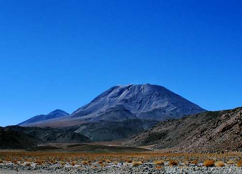 San Pedro volcano climb (Chile: 6.145m/ 20.161ft)