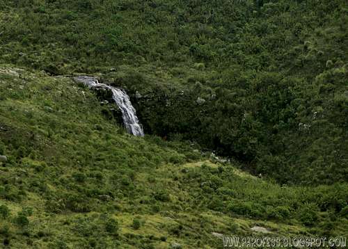 Waterfall seen from Marombinha summit