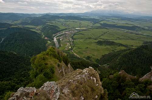 From Trzy Korony towards Tatras