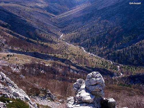 Upper part of Orljaca valley...