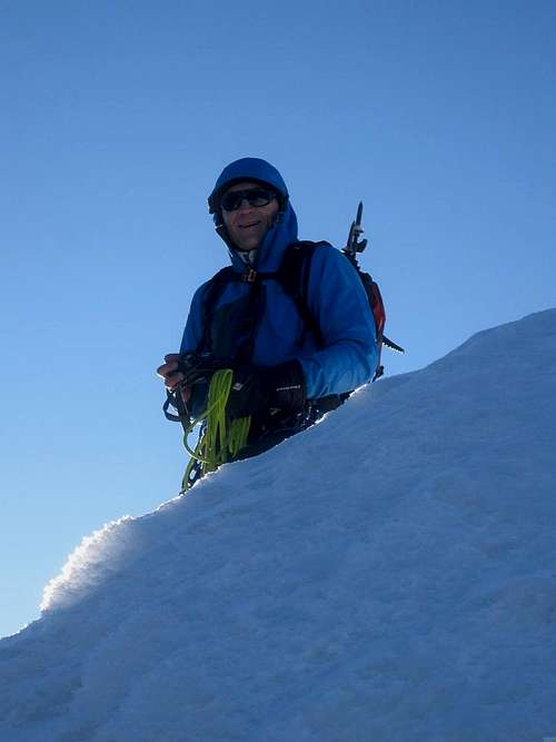 Pierre standing on the west ridge of Uruashraju Norte