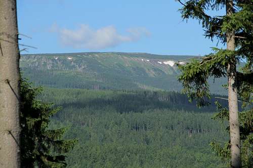 Snowy slopes of the Polish Karkonosze in late June, from Karpacz
