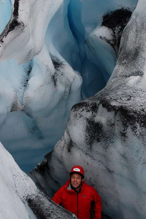 exploring Glacier cracks
