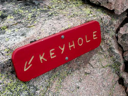 Keyhole Sign