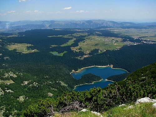 Crno Jezero from Maly Meded