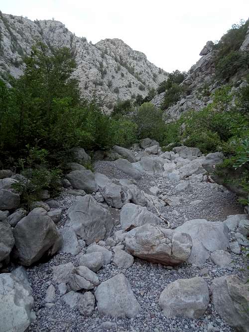Boulders and peebles in the bottom of Mala Paklenica
