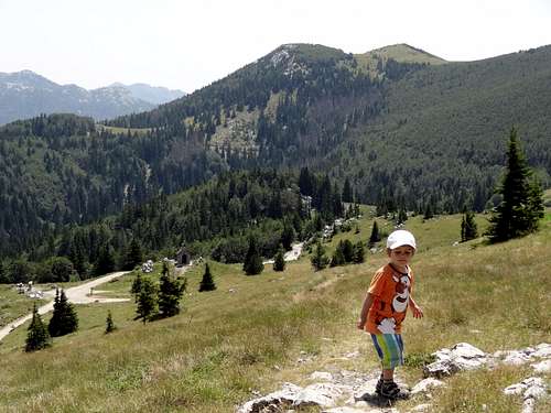 Mikolaj hiking the Zavižan trail