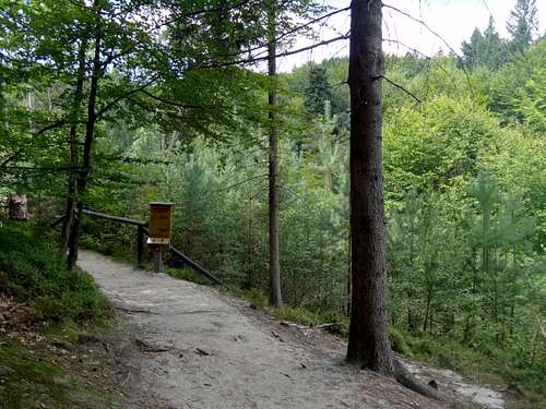 Educational trail of Hruboskalsko