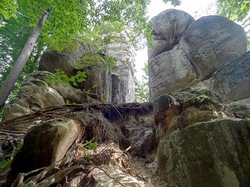 Rocks of Hruboskalsko