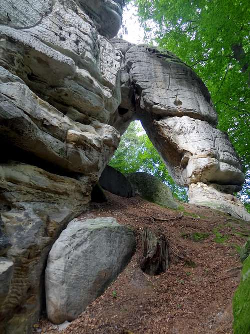 Natural arch in Hruboskalsko