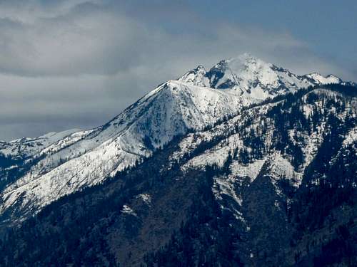 Cashmere Mountain to the West