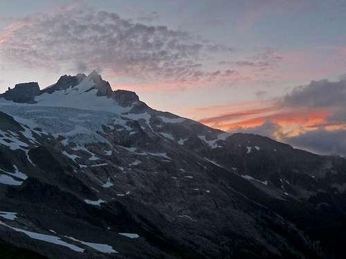 Morning Sunrise on Dome Peak