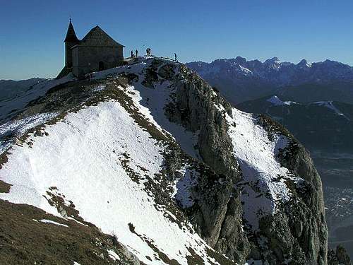 From the summit of Dobratsch....