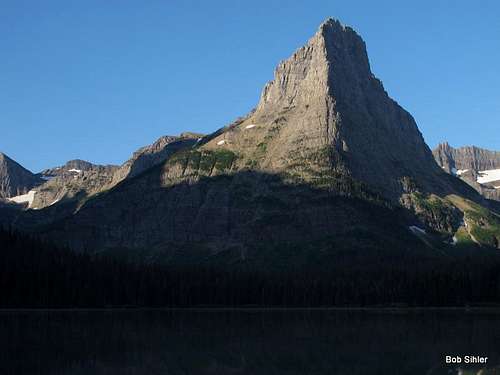 Pyramid Peak from Glenns Lake