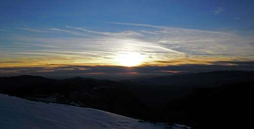 A cold sunset over Bucegi (from Omu)