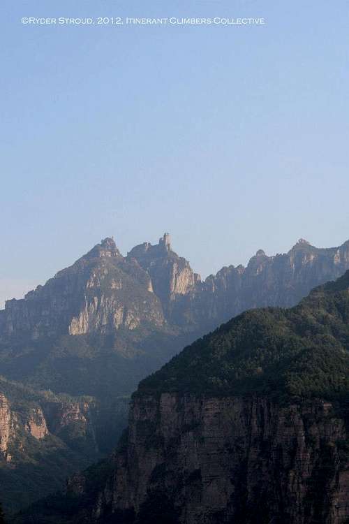 Distant Peak in Wanxian Park