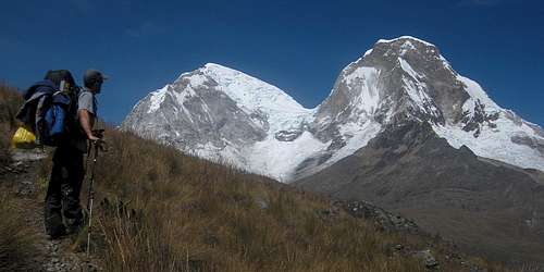 Eric looking at Huascarán