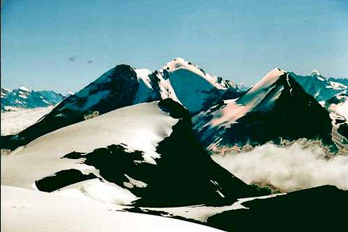 The peaks of Altels (3629m),...
