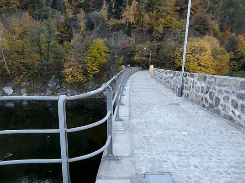 The Bystrzycza reservoir dam