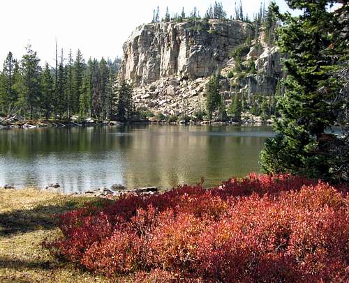 Cliffs over Cliff Lake