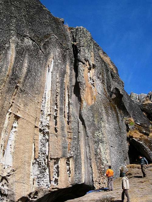Climbers at Hatun Machay