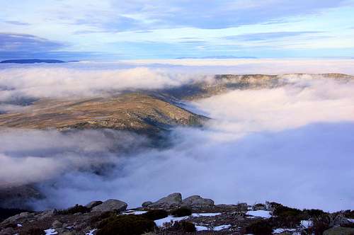 Sierra de la Morcuera and the sea of clouds