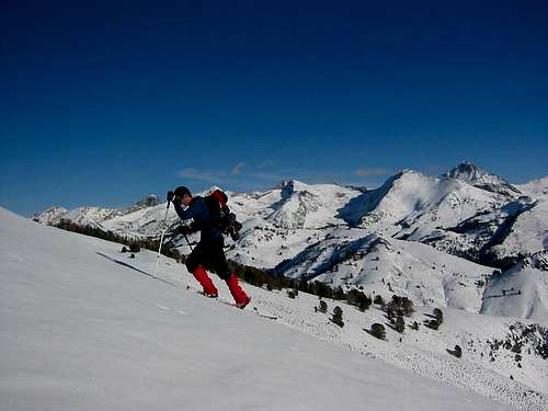  Jeromeclimber snowshoeing up...