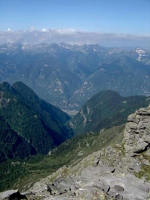The long Val d'Osogna, seen...