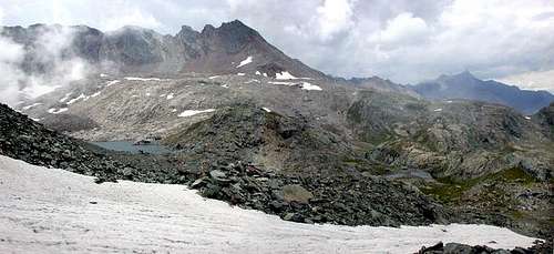 Gran Paradiso GROUP: typical view of  Vallone di Acque Rosse...