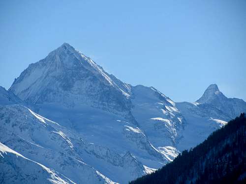 Dent Blanche and Matterhorn
