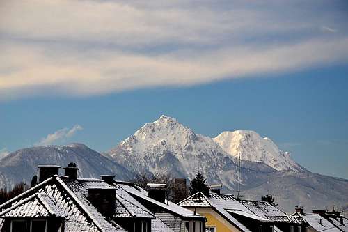 Hochstaufen and Zwiesel on a winter morning