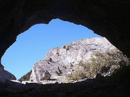 Currant Cave