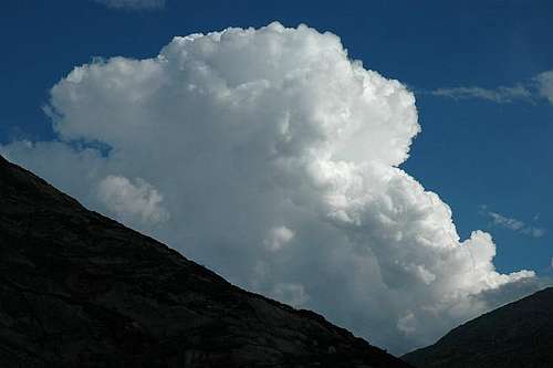 Grimsel cloud.
 08/2004