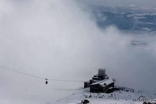 Cable railway cabin above Skalnate pleso