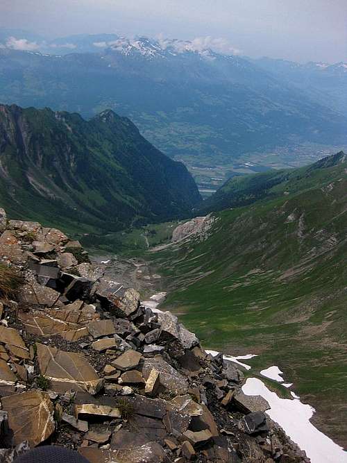 View down the Lawenatal from Schwarzhorn