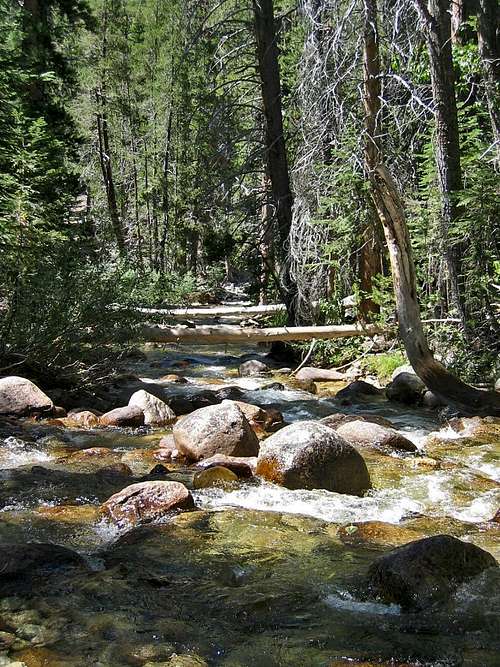 High Sierra Trail Kern River river crossing