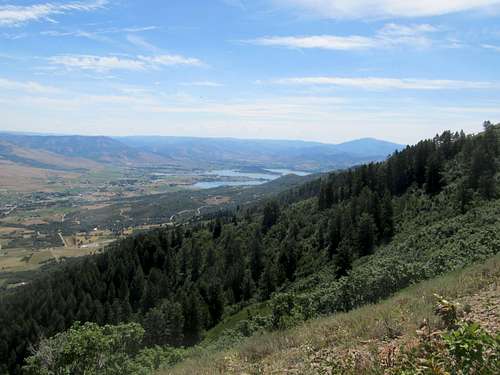 Pineview Reservoir from the trail