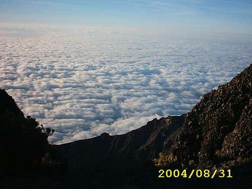 Above the cloud 
 Sept 2004