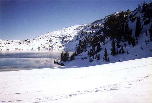 A serene Winnemucca Lake...