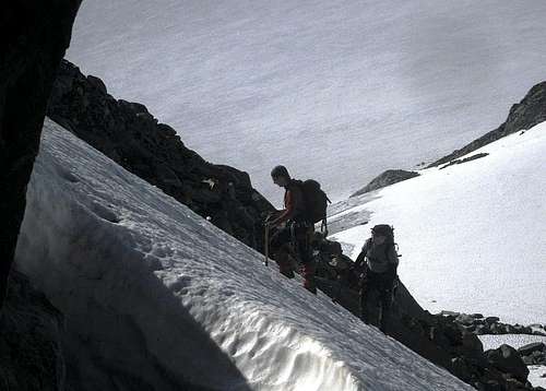 Hans Wim and Jeroen arrive at the top of the snow