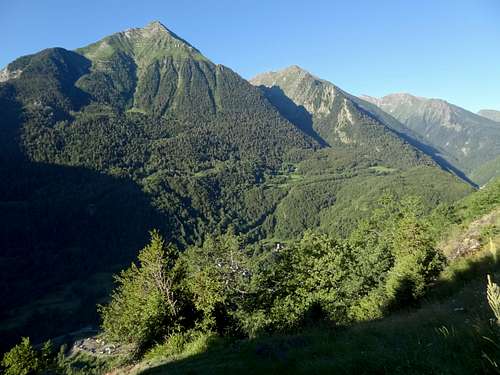 Pic d'Aret and the Aure valley