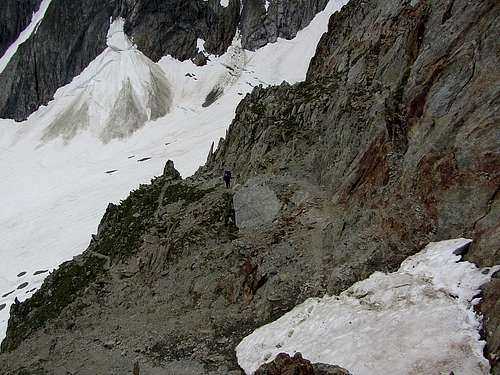 Mark on the rocky trail above Glacier du Miage to Rifugio Gonella