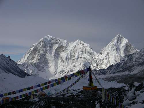 Cholatse from the Everest Basecamp