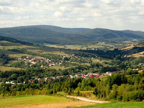 View  from  slope of Mount Grzywacka