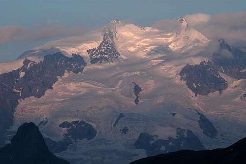 Rosa Monte Rosa at sunset.
...