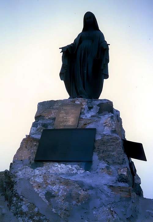 CURT XI° ... Mount Barbeston Black Madonna May 1987
