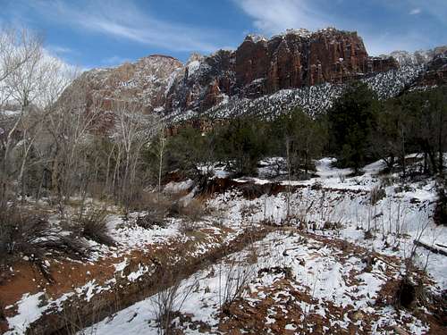 cliffs, snow and Coalpits Wash