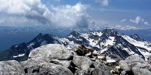 Lodner (3228m) summit view towards the Gfallwand (3175m) and beyond to the distant Ortler group