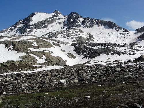 Tschigat (2998m) from the NW