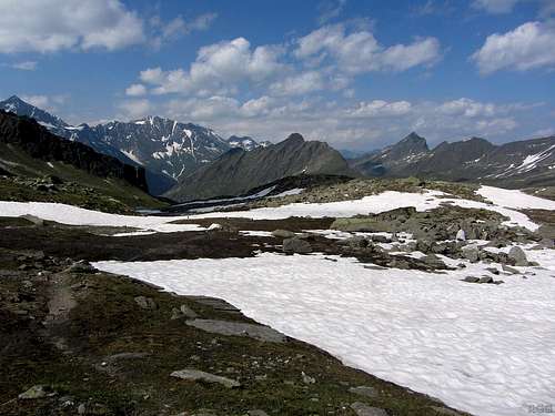 View to the north from just below the Halsljoch